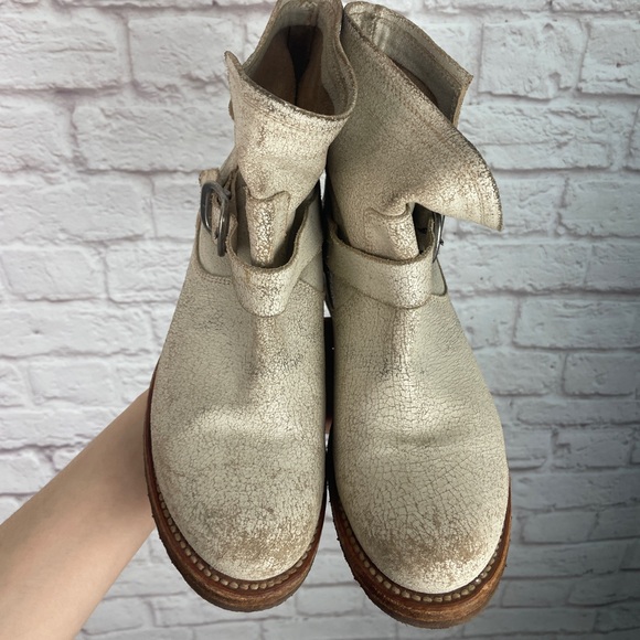 Frye Crackle White Leather Veronica Short Bootie Size 7.5 - Picture 3 of 9